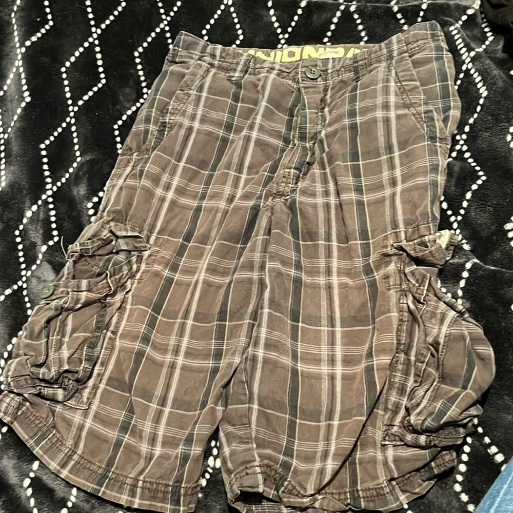 Long patternd shorts.